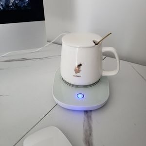 BNIB Mug with Heated Coaster - Green or White